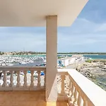 Beachfront Holiday Apartment Lotja 7 - Grupo Berna
